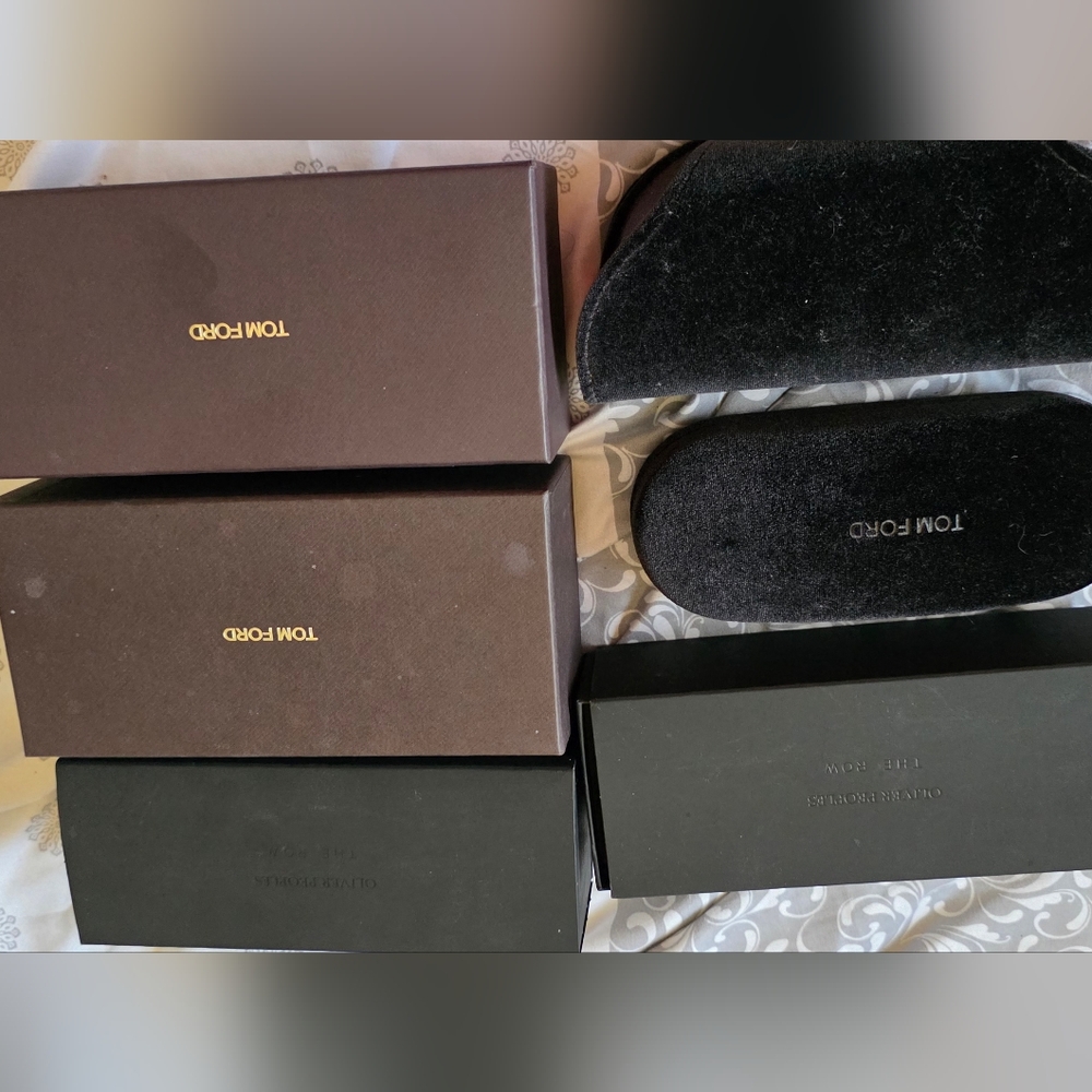 Men's or women's designer sunglasses. Tom Ford and Oliver Peoples.NEW